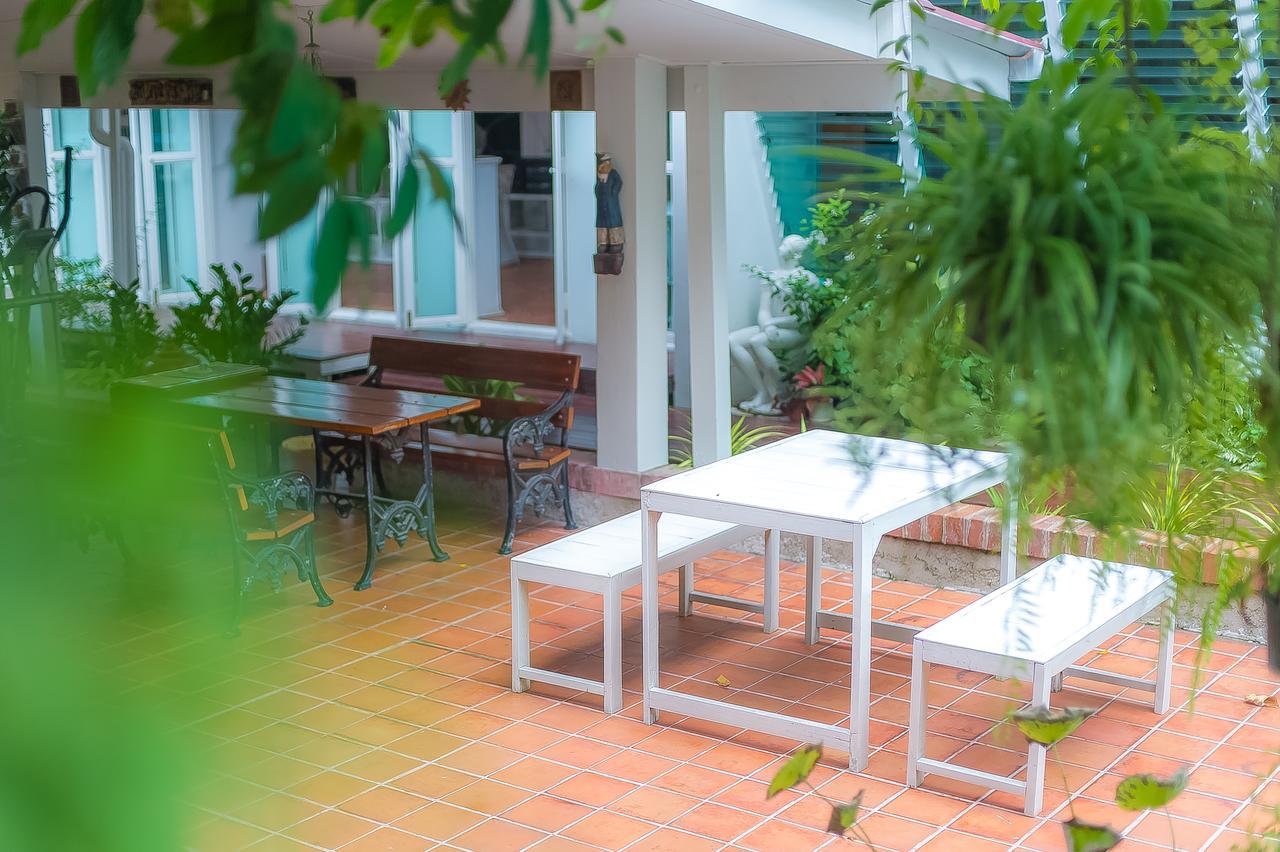 בנגקוק Vimala Suites מראה חיצוני תמונה