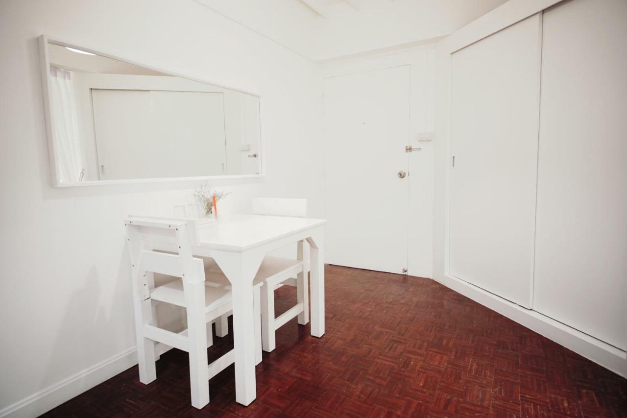 בנגקוק Vimala Suites מראה חיצוני תמונה