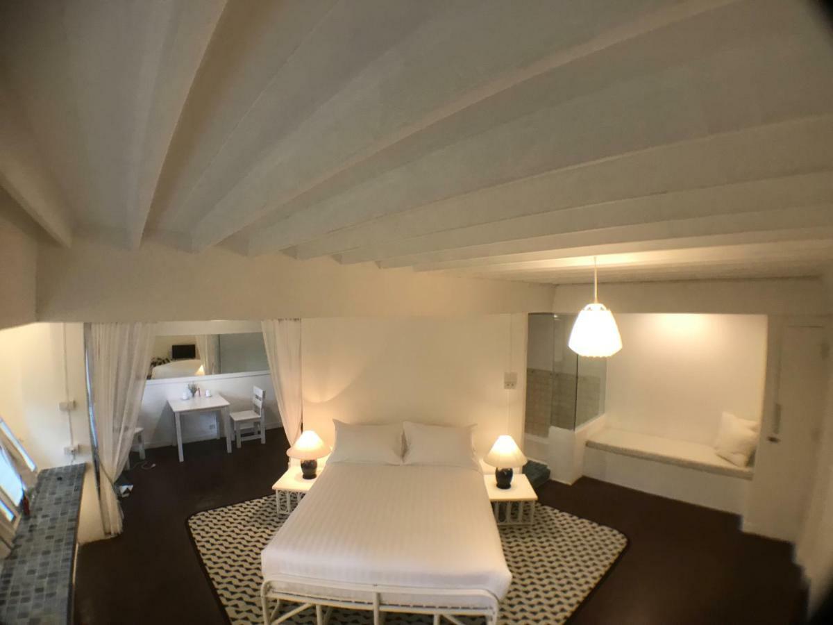בנגקוק Vimala Suites מראה חיצוני תמונה